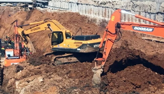 Разработка котлована экскаватором под фундамент в Казани — цена от 2647 руб. | RR GROUP